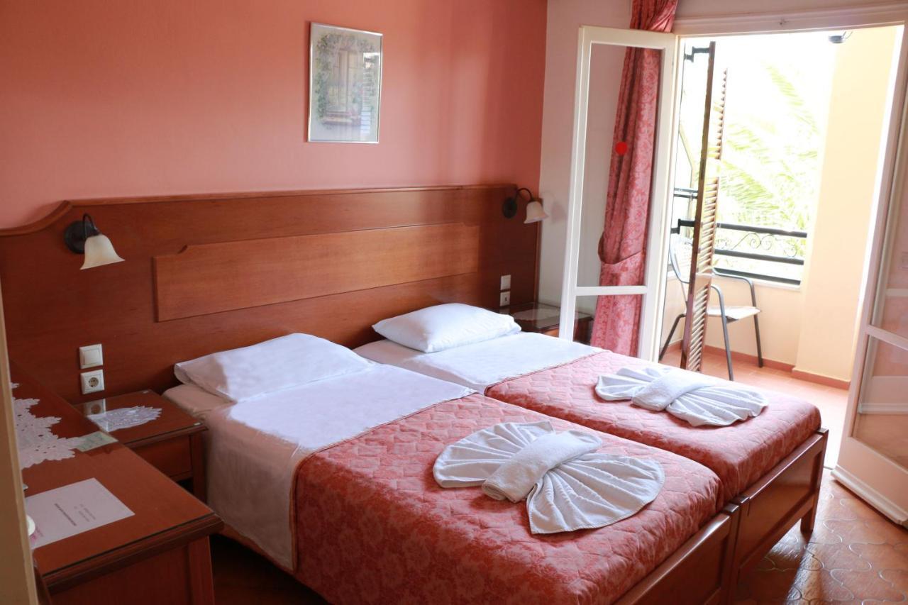 Fiona Apartments Roda  Dış mekan fotoğraf