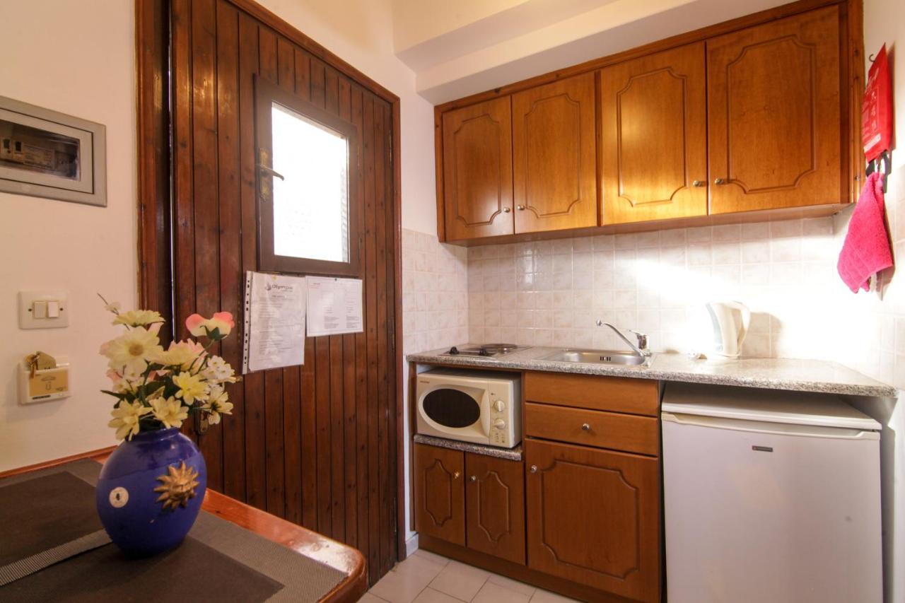 Fiona Apartments Roda  Dış mekan fotoğraf