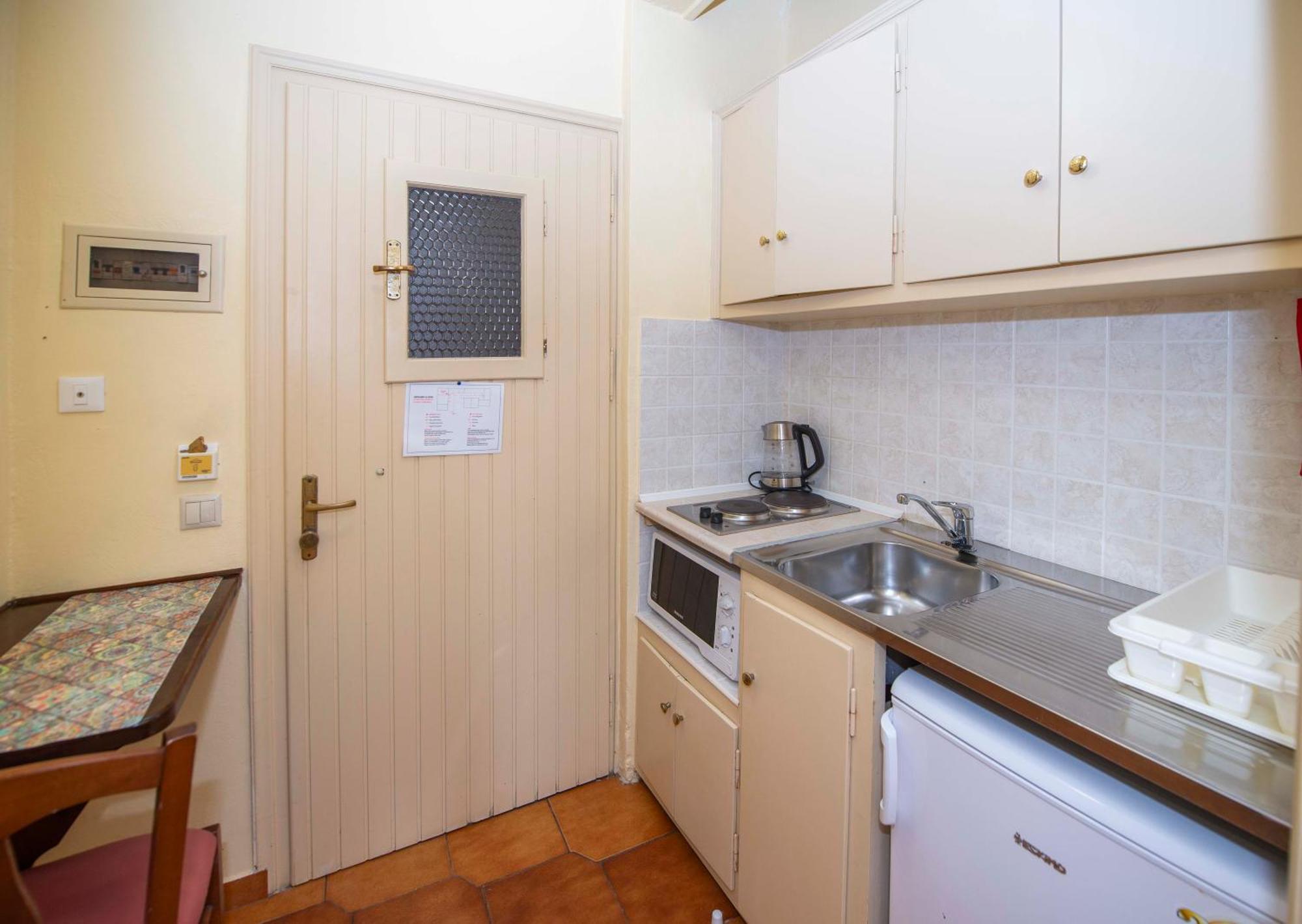 Fiona Apartments Roda  Dış mekan fotoğraf