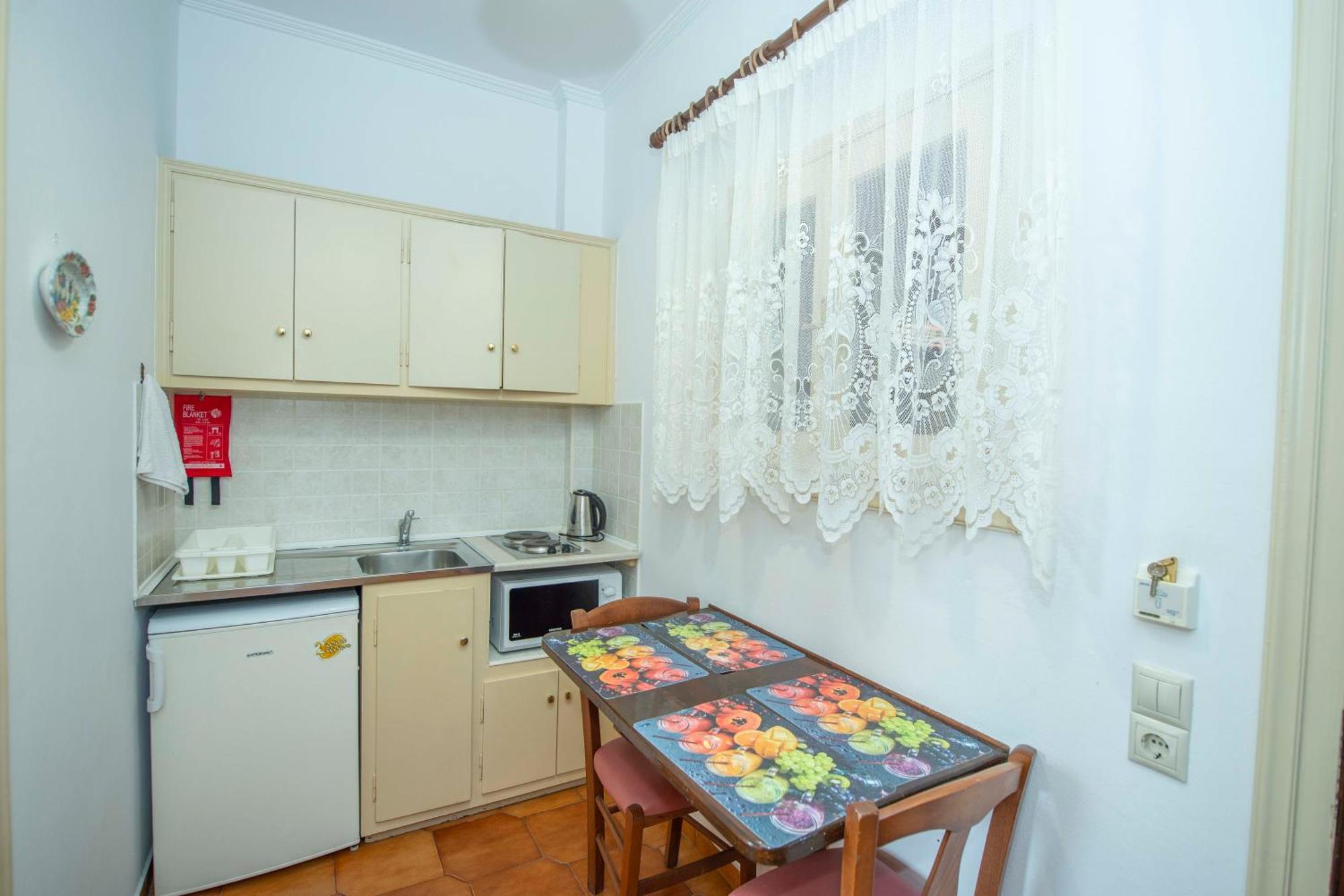 Fiona Apartments Roda  Dış mekan fotoğraf