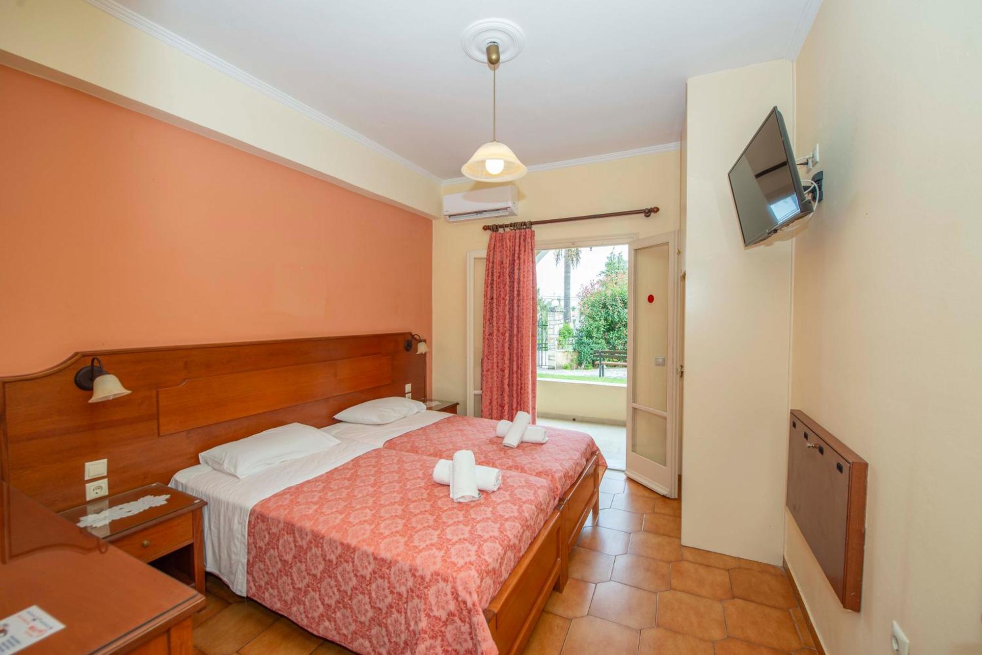 Fiona Apartments Roda  Dış mekan fotoğraf