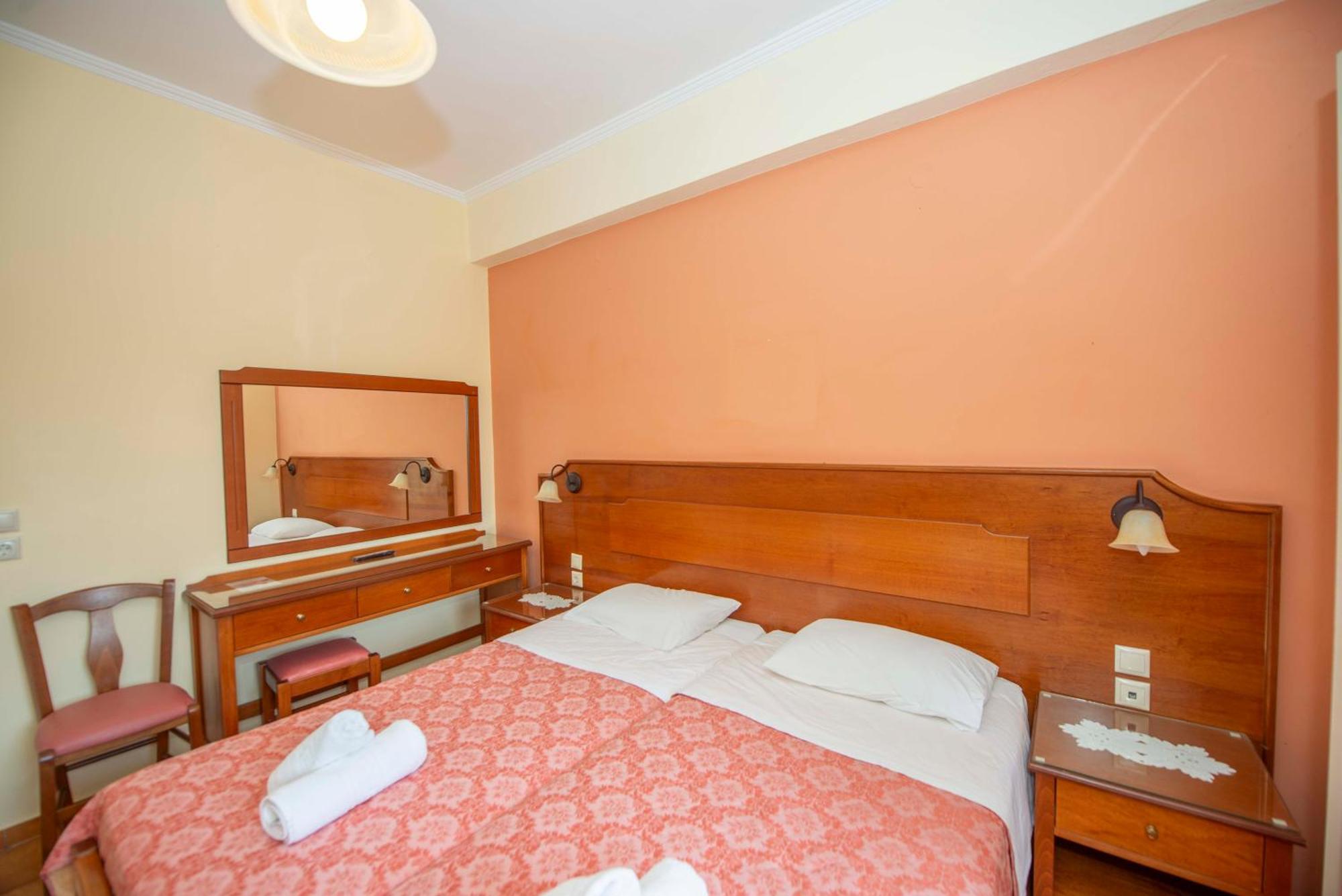 Fiona Apartments Roda  Dış mekan fotoğraf