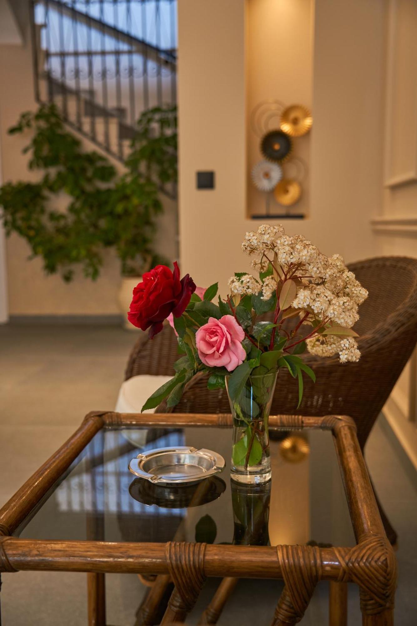 Fiona Apartments Roda  Dış mekan fotoğraf