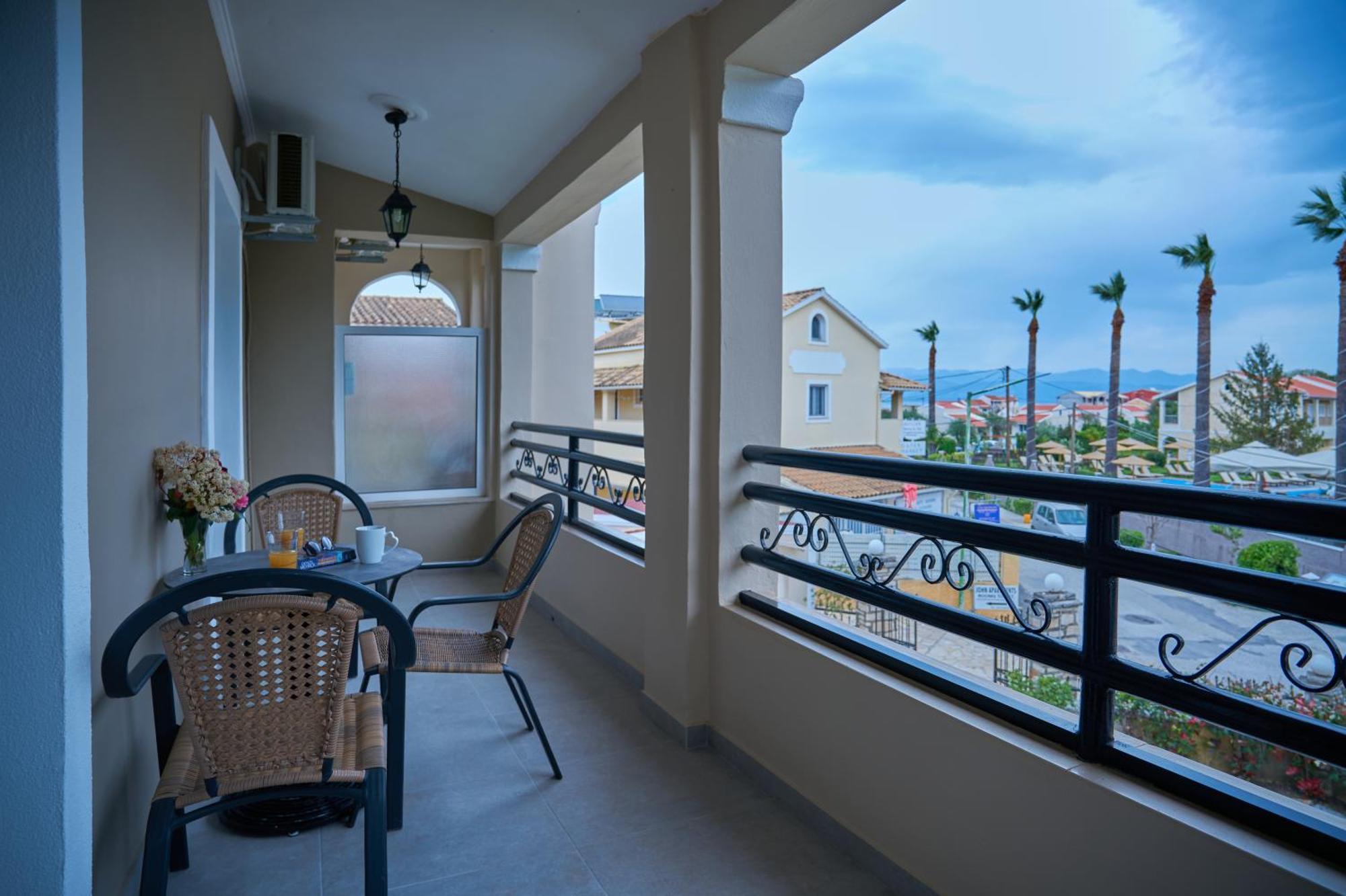 Fiona Apartments Roda  Dış mekan fotoğraf